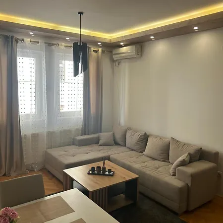 Apartment Centar Stan Na Dan Ub Ub