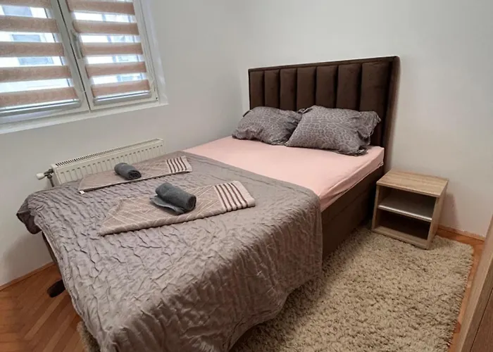 Daire Centar Stan Na Dan Ub