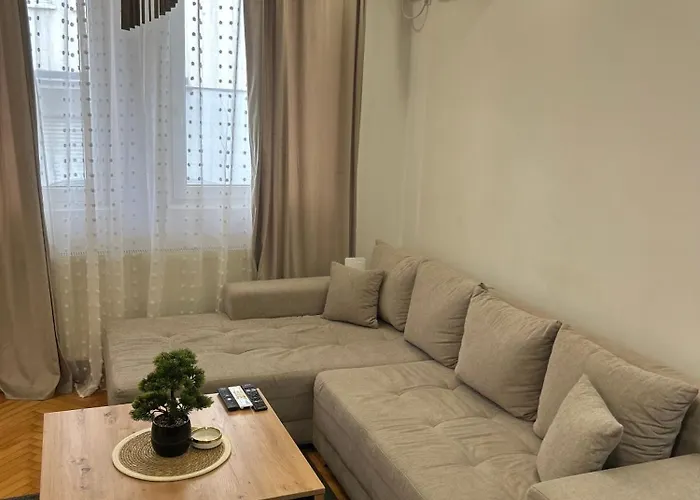 Centar Stan Na Dan Ub *